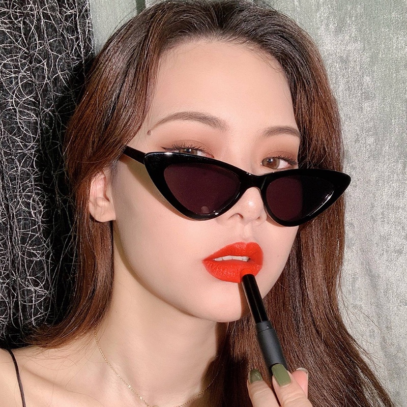 Kính Mát Mắt Mèo Phong Cách Retro Thời Trang Cho Nữ