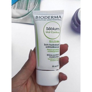 Kem dưỡng Ẩm Kiềm Dầu Bioderma Sébium Mat Control 30ml