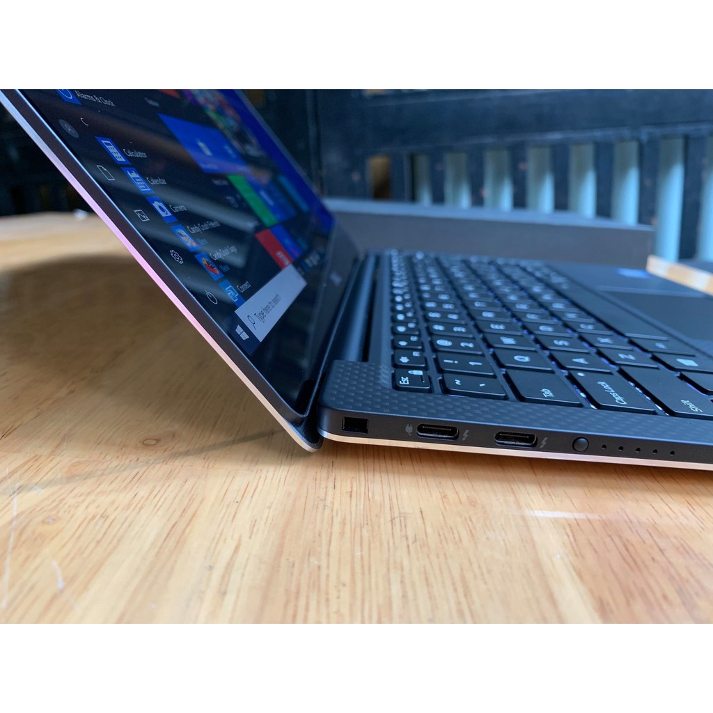 Laptop Dell XPS 9380, i7 8565u, 16G, 256G, 4K, Touch, like new