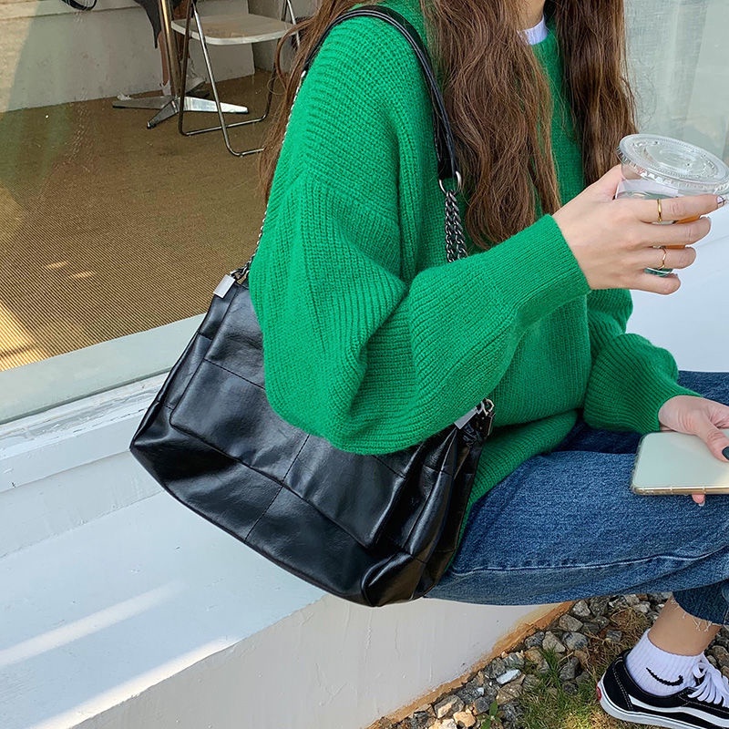 Túi đeo vai nắp lật Ielgy phong cách rock thời trang cho nữ