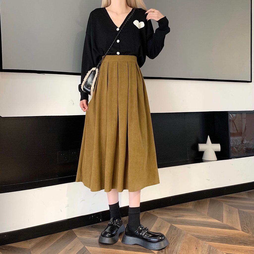 Chân váy xếp ly xòe rộng dáng dài phong cách Hàn quốc | BigBuy360 - bigbuy360.vn