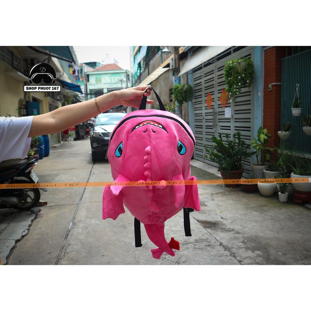 Balo Con Rồng màu Hồng đẹp lắm nè, vải nhung và loại lớn như hình