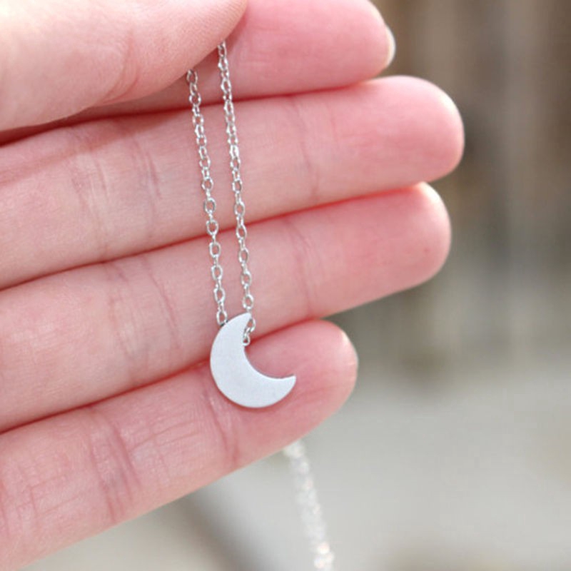 Vòng cổ thời trang hình trăng khuyết/sao màu vàng/bạc đơn giản kiểu Hàn cho nữ