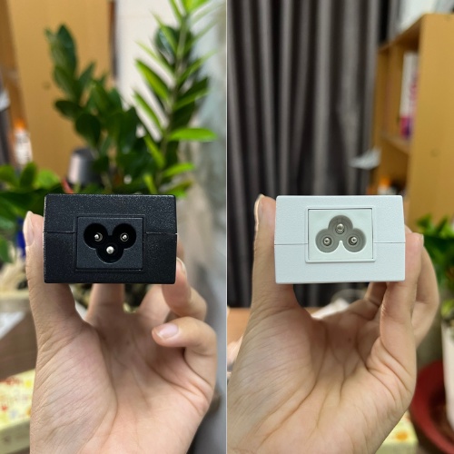 Nguồn PoE Adapter Netmax U-POE-AF/AT 48V-0.5A / 0.65A  Cho WiFi/Camera/VoIP