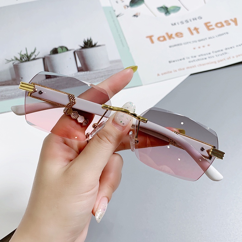 Kính Mát Nhiều Màu Không Viền Thời Trang