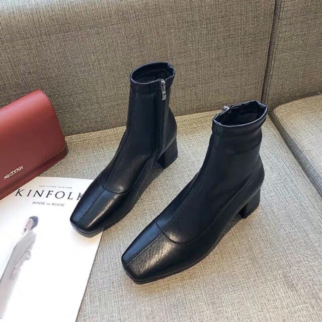Boot đen cao gót 5cm