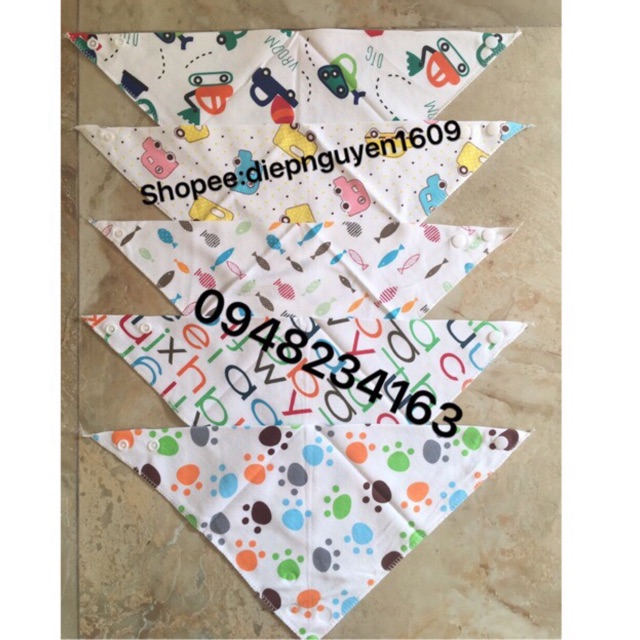 50 yếm tam giác cotong