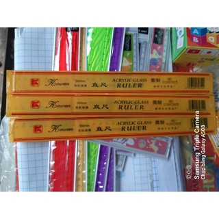 Thước kẻ học sinh