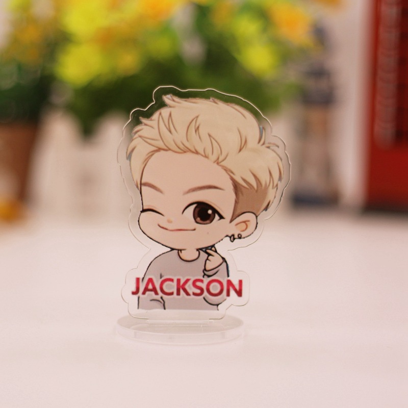 Bảng Hiệu Đứng Hai Mặt Bằng Acrylic In Hình Nhóm GOT7 Q Để Bàn Trang Trí