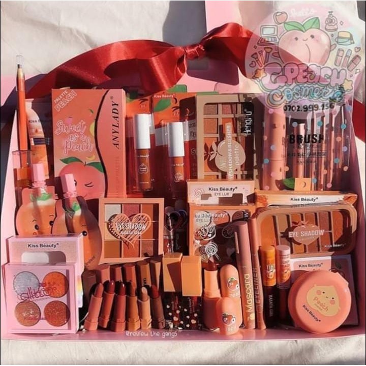 Bộ Trang Điểm Chính Hãng cao cấp KissBeauty,gồm 27 món makeup đầy đủ . Tặng kèm 1 Túi đựng Mỹ phẩm chống nước.