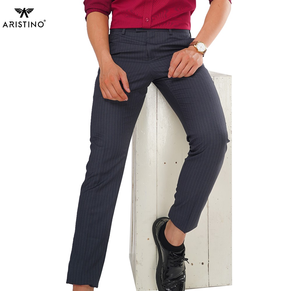 Quần âu nam ARISTINO dáng slim fit ôm nhẹ kết hợp họa tiết kẻ tinh tế, hiện đại và thời thượng - ATR02907