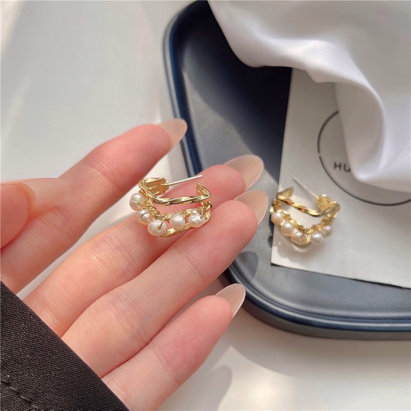 Bông tai/ Hoa tai hợp kim đính hạt giữa phong cách Hàn Quốc