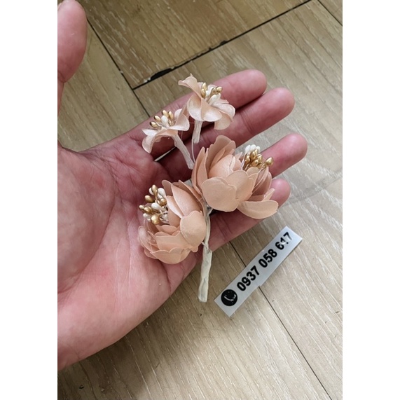 hoa cài áo