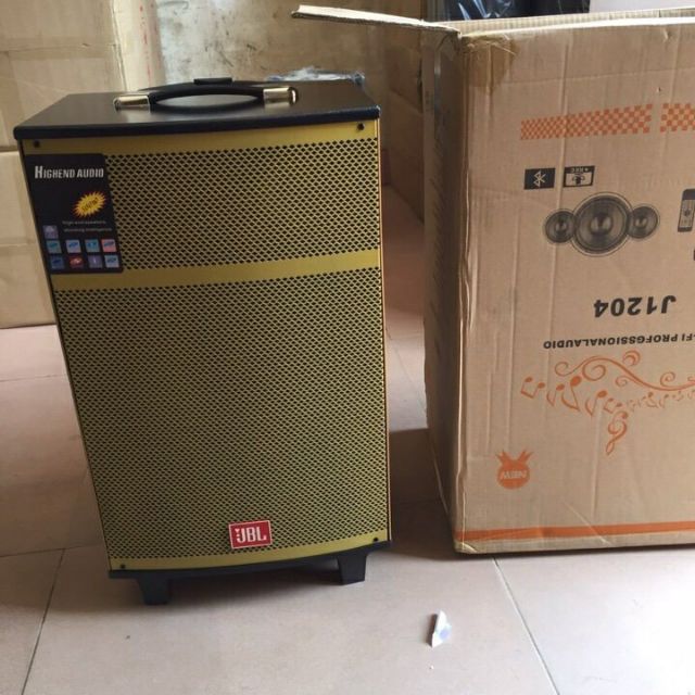 Loa kéo JBL J1204