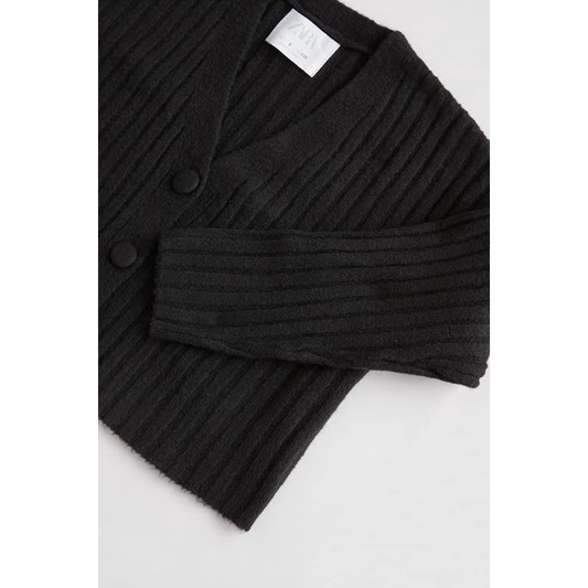 Cardigan len xốp dáng ngắn Zara