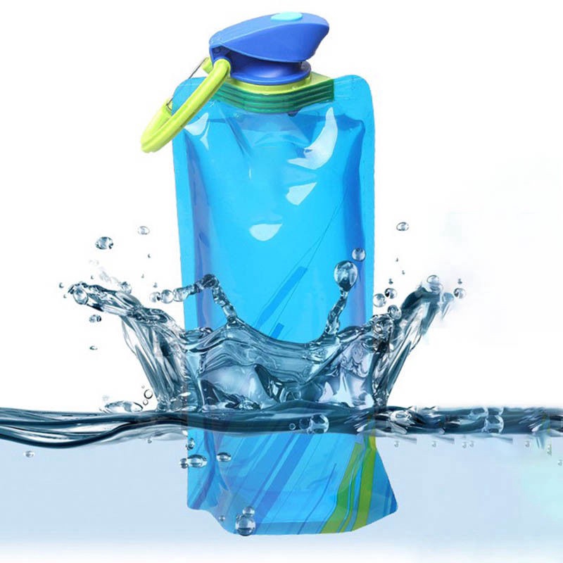 Bình nước thể thao 700ml gấp gọn lại được