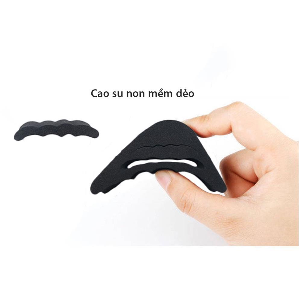 Lót mũi giày su non đệm êm ngón chân, có tác dụng giúp giảm size cho giày bị rộng