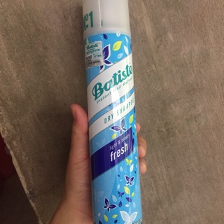 Dầu gội khô Batietis
