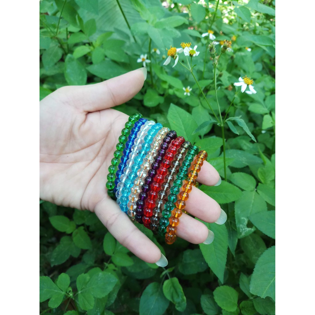 Vòng Đá T.A Trong Veo ảnh tự chụp