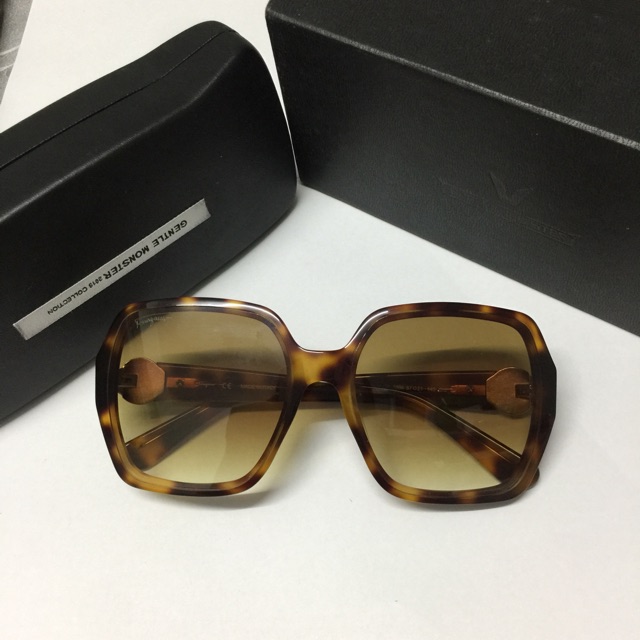 Kính mát nữ hiệu Ferragarmo chuẩn authentic đi ngày đi đêm