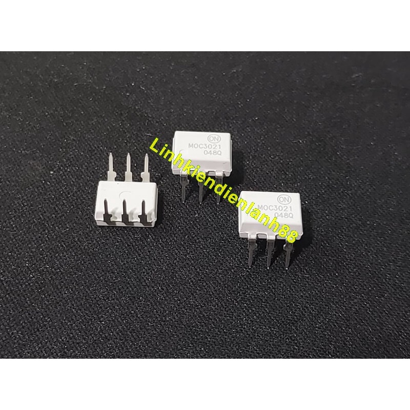 ( 5 con) Photo Quang Cắm (Opto) Moc3021 Dip-6 Mới, Chính hãng 100%.