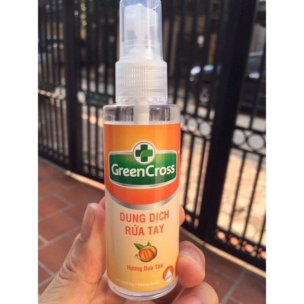 Nước sát khuẩn dạng xịt GreenCross - Hương dưa táo.