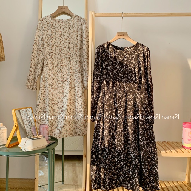 Váy babydoll hoa nhí dài tay | BigBuy360 - bigbuy360.vn