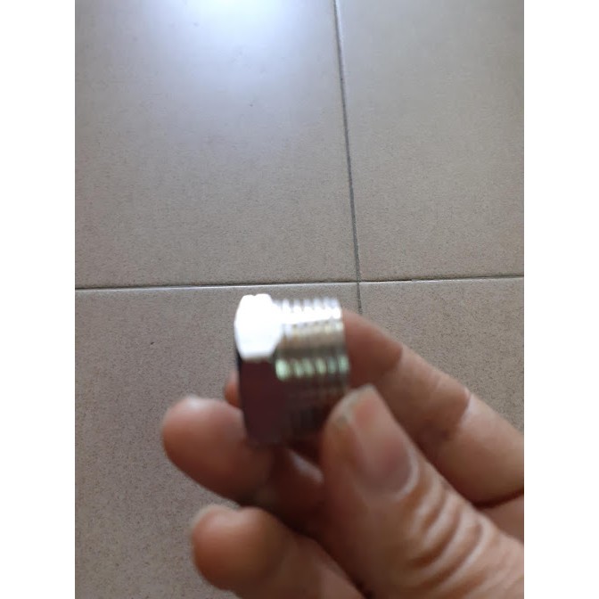 Xiệc Inox 27 x 21 ( 1 đầu ren ngoài 27, 1 đầu ren trong 21)