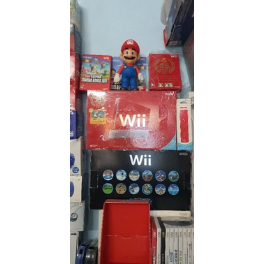 Máy chơi game Nintendo Wii màu đỏ phiên bản kỷ niệm 25 năm Mario