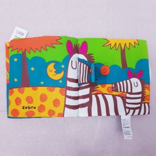 SÁCH VẢI 3D - WILD ANIMALS