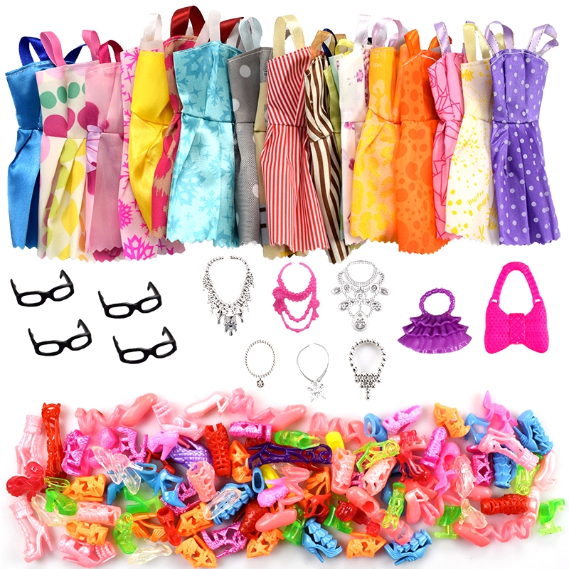 Set 32 món đồ chơI búp bê barbie xinh xắn