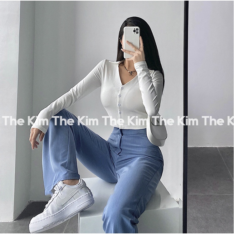 Áo thun tăm kiểu sơ mi dài tay cổ đức cài cúc dáng croptop , sơmi cổ V dáng ngắn ôm body The Kim AD131