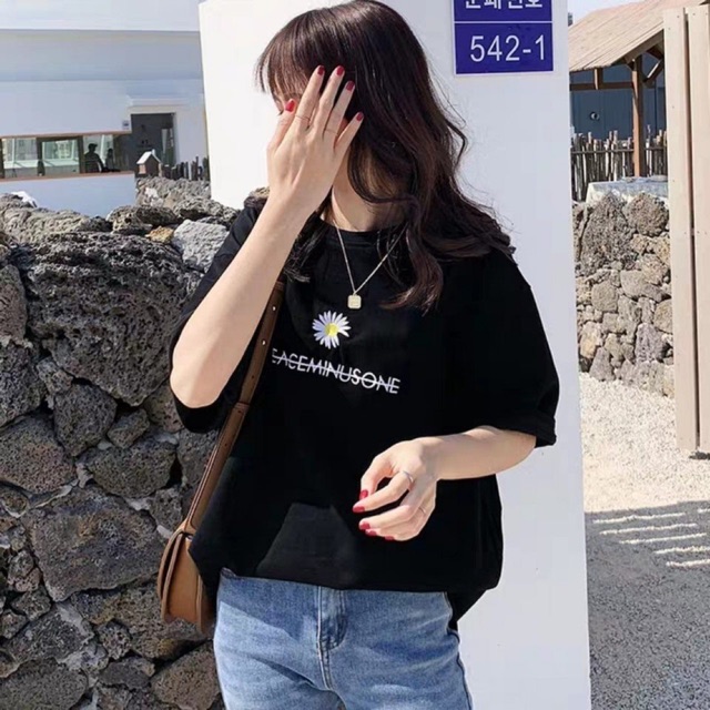 Áo hoa cúc chữ nhỏ gạch chữ CH12