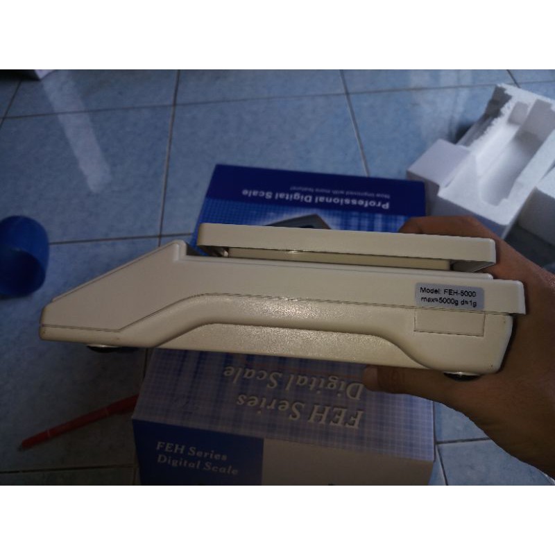 Cân điện tử nhà bếp AND FEH 1kg,3kg,6kg