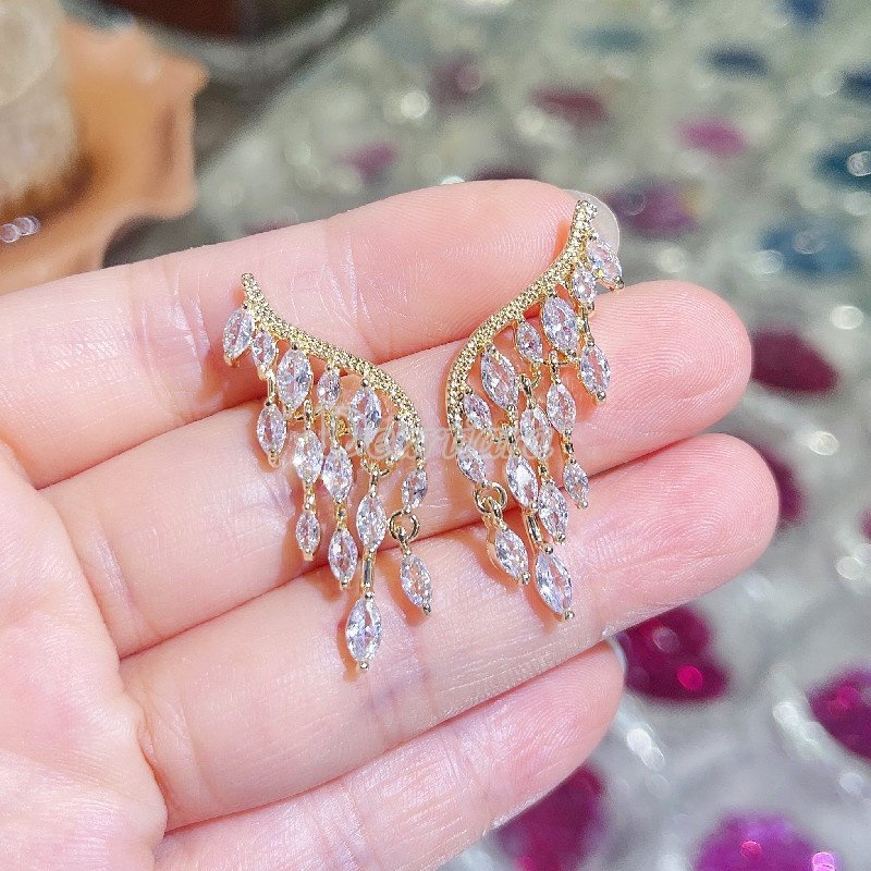 Bông Tai Hình Cánh Thiên Thần Đính Đá Zircon Tua Rua Thời Trang Nhật Hàn Cho Nữ