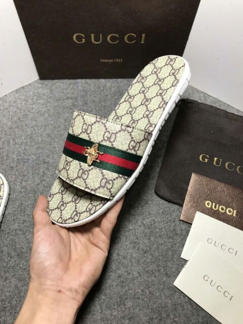 Dép nam tag ong mới