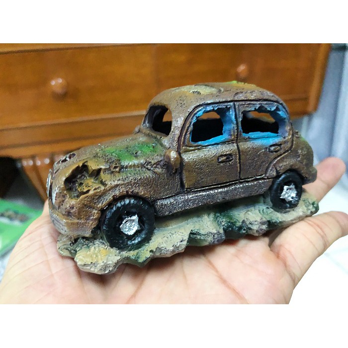 CẢNH XE HƠI TRANG TRÍ NHÀ CỬA HỒ CÁ NON BỘ 12X7X6CM