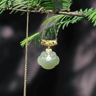 Vòng cổ Bạc S925 Mặt Đá Ngọc Bích Hình Đám Mây Phong Cách Retro Nghệ Thuật Cho Nữ