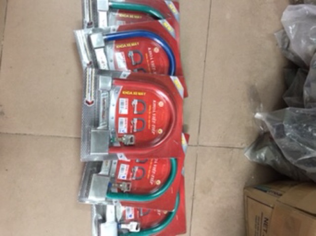 Khoá U Việt Tiệp