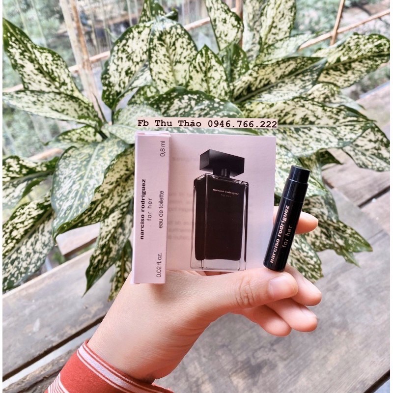 Vial nước hoa Narciso Rodriguez For Her EDT 0,8ml