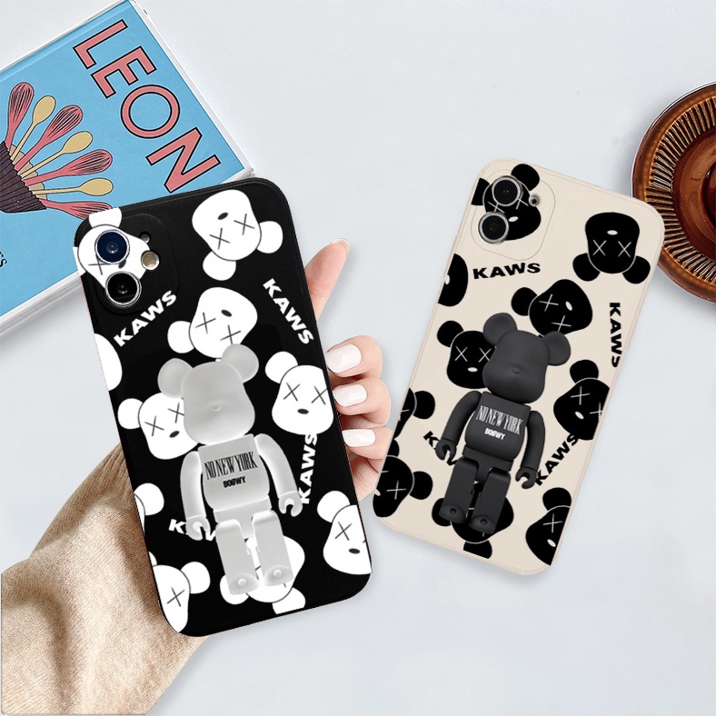 Ốp lưng iphone cạnh vuông giả 14 hình kaws 6 5s/6/6plus/6s/6splus/7/7plus/8/8plus/x/xr/xs/11/12/pro/promax/13/14Promax
