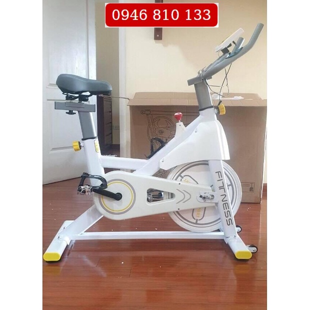 Xe đạp thể dục, máy tập gym tại nhà sử dụng Kháng lực từ tính, đạp êm Sport Fitness kèm cảm ứng nhịp tim