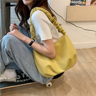 Túi đeo chéo da mềm