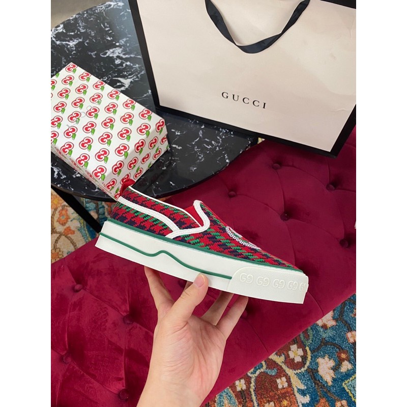 giày lười đế bệt mũi tròn in 5d gucci GC GG