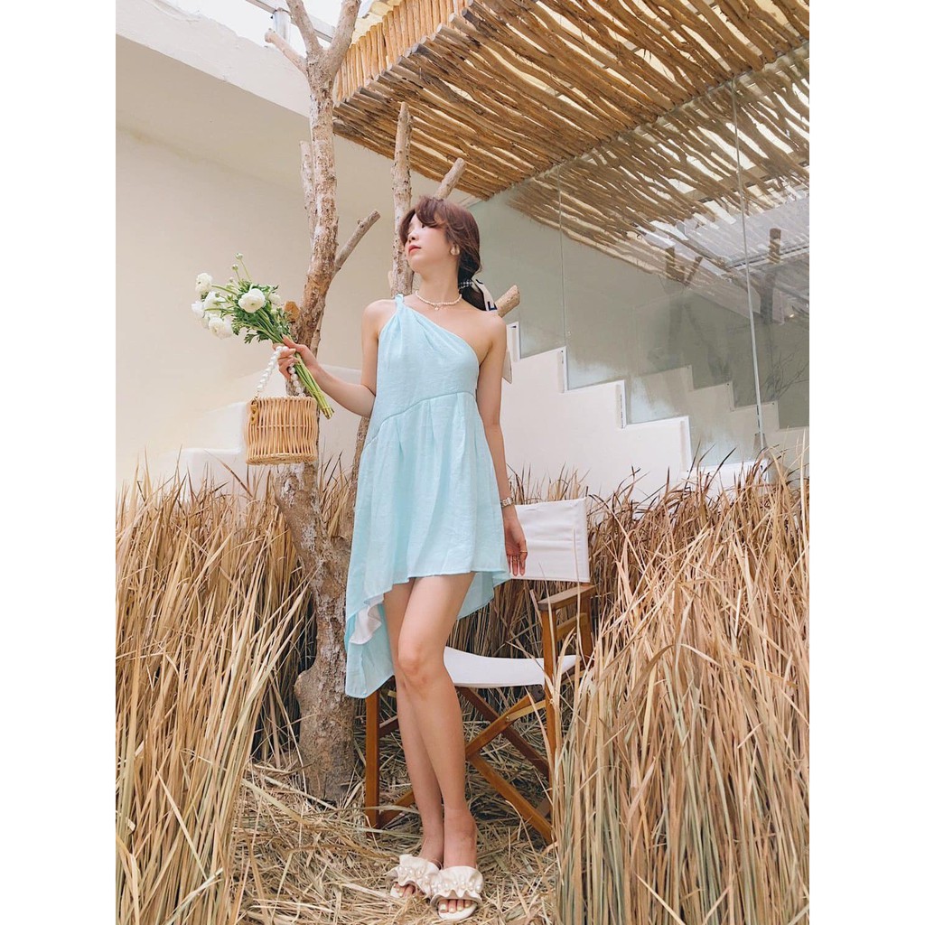 Đầm xéo vai Eira Dress Gem Clothing SP060459