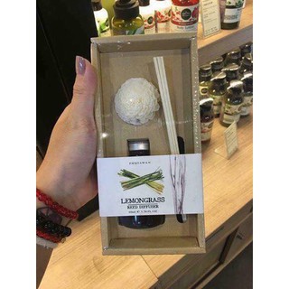 Tinh Dầu Thơm Phòng Phutawan Thái Lan 50ml
