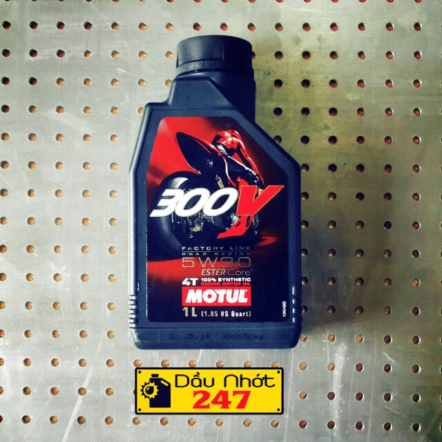 Dầu Nhớt Motul 300v 4T 5w30 (tem 3 lớp)