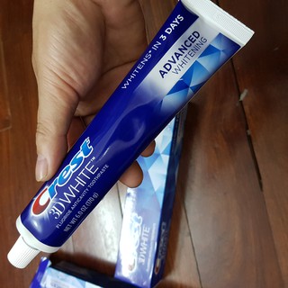 Kem Đánh Trắng Răng 3D Crest White 158g USA
