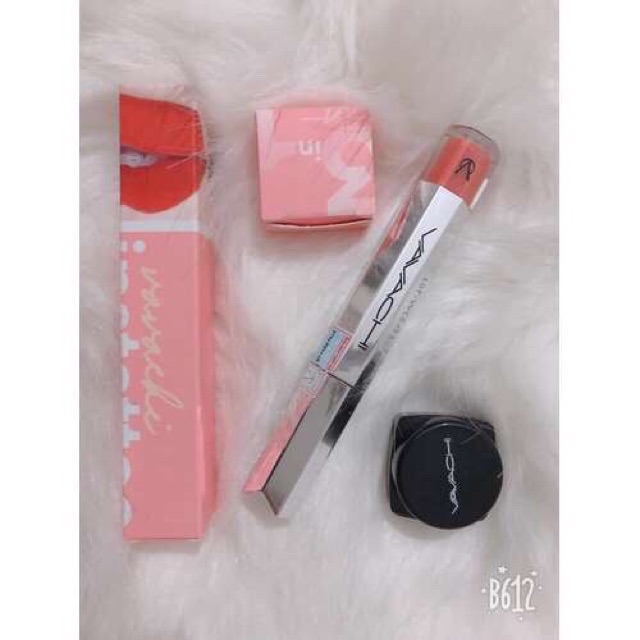 SON VAVACHI - VAVACHI LIPSTICK TẶNG SON DƯỠNG + TÚI GIẤY XINH | BigBuy360 - bigbuy360.vn