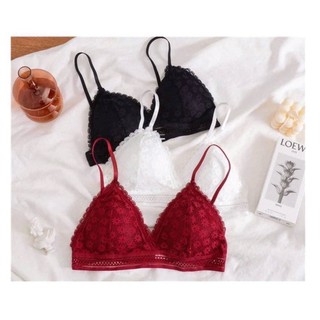 Bralette ren mỏng có mút tháo rời.